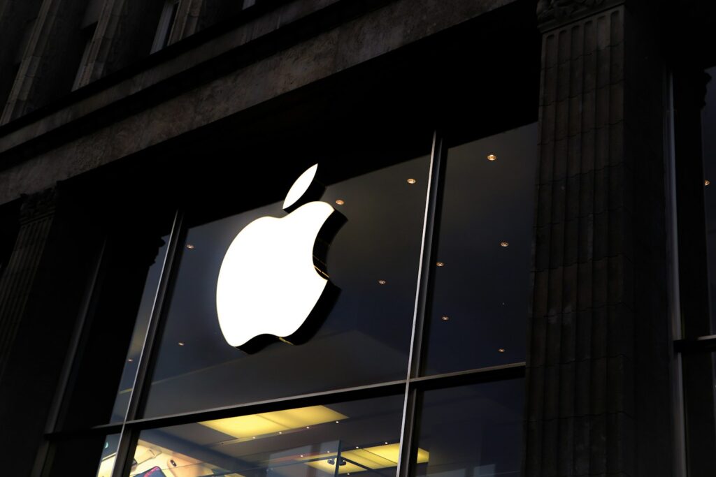 Apple Store facade featuring the Apple logo